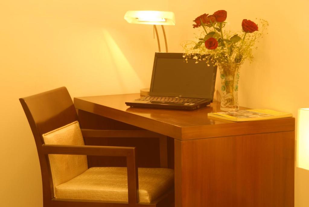 Hotel Nangis Pride Jaipur Luaran gambar