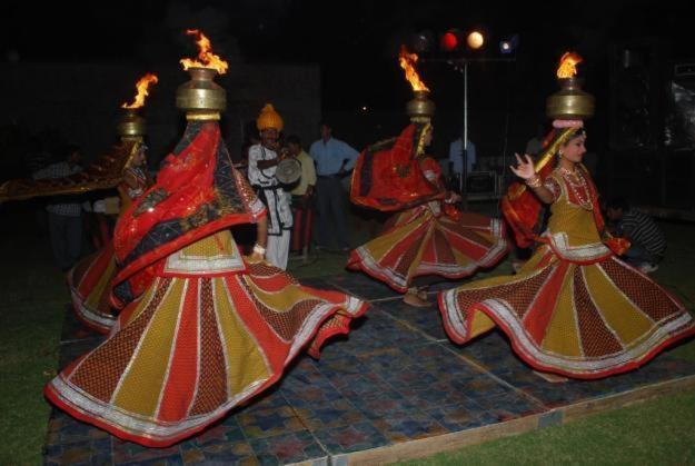 Hotel Nangis Pride Jaipur Luaran gambar