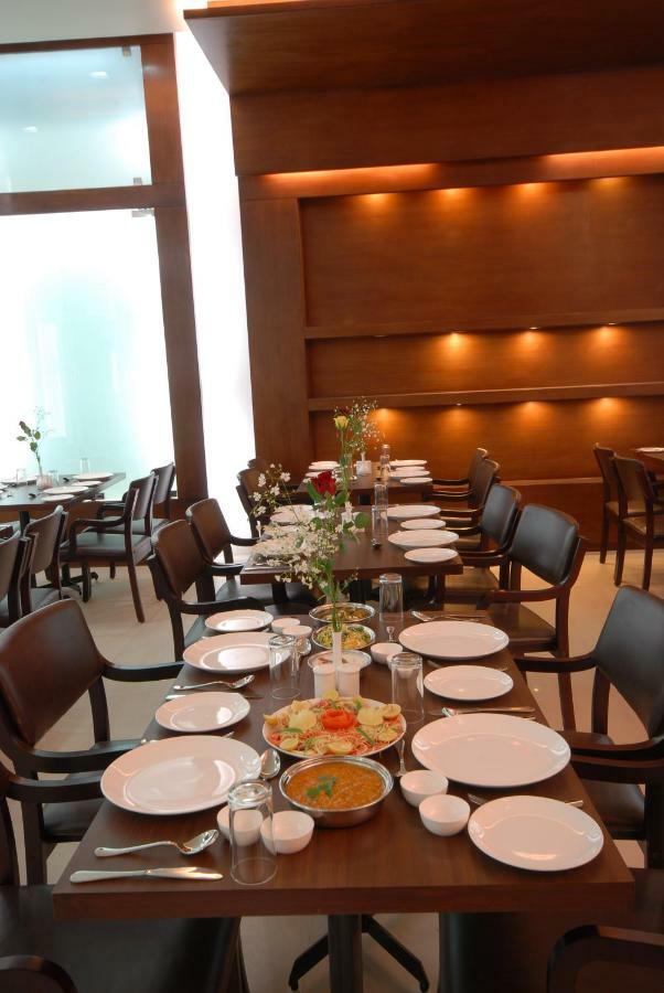Hotel Nangis Pride Jaipur Luaran gambar